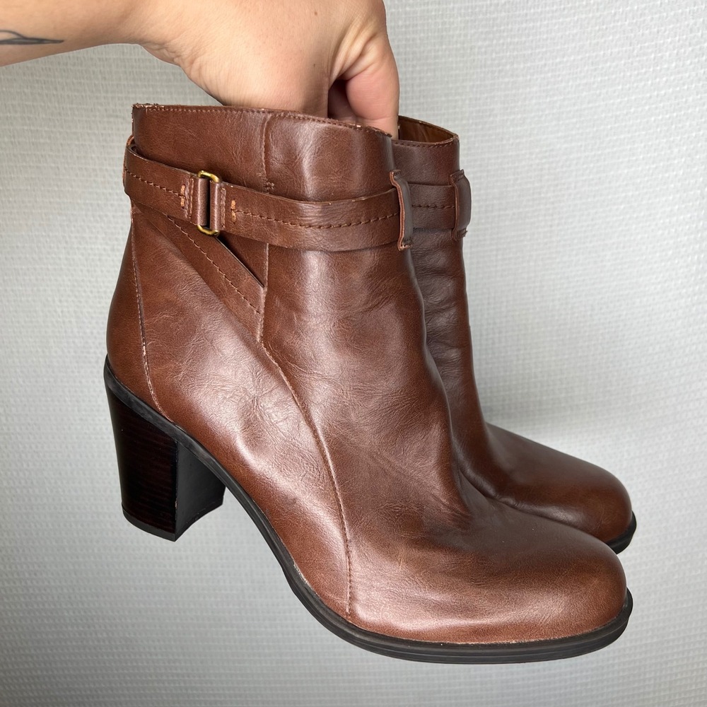 Franco Sarto Womens Brown Buckle Strap Block Heel Ankle Boots Size 12M
